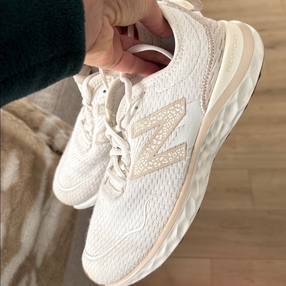 New Balance fresh foam spt Women's Cream and Tan Sneakers
